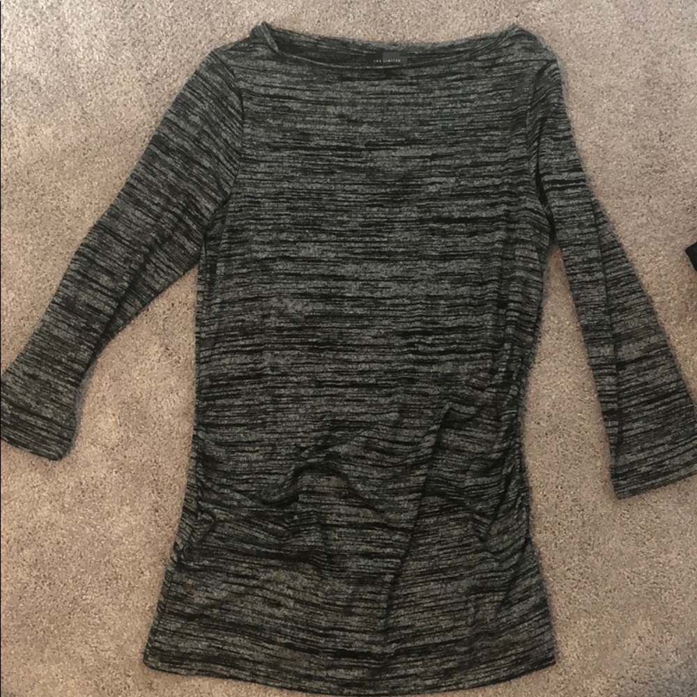 NWOT Top from the Limited. Size small.